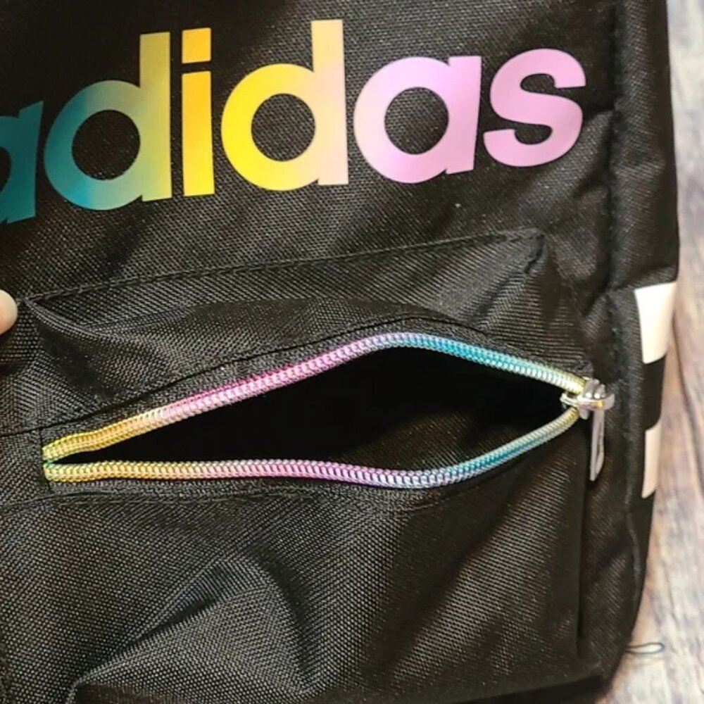 Adidas Insulated Lunch Bag, NWOT B & W rainbow print Logo